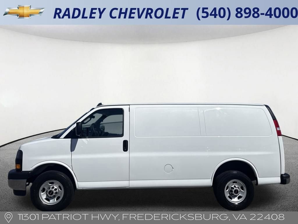 Used 2023 GMC Savana 2500 w/ Driver Convenience Package image 8