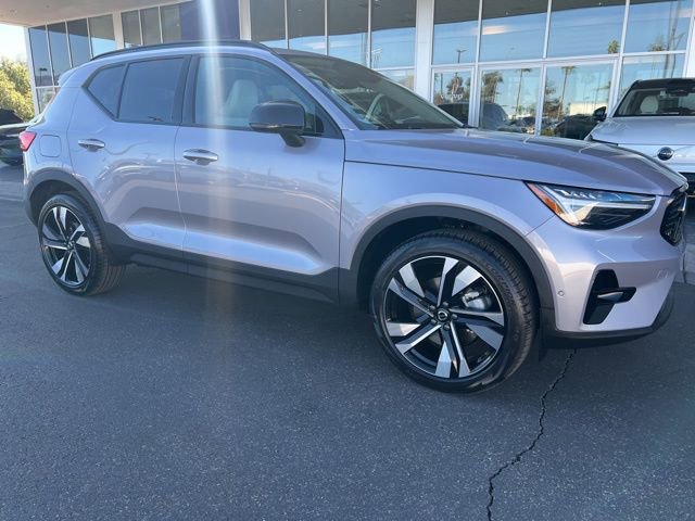 New 2026 Volvo XC40 B5 Ultra w/ Climate Package AWD/4WD image 7
