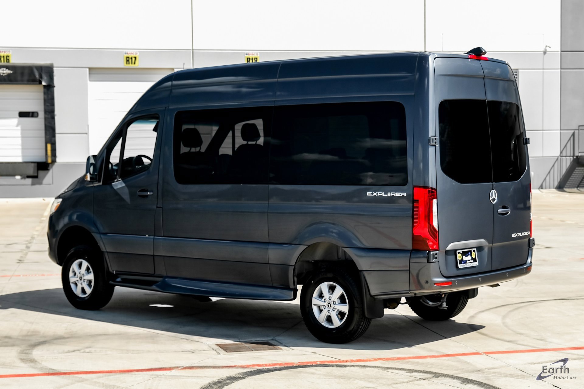 Used 2023 Mercedes-Benz Sprinter 2500 image 8