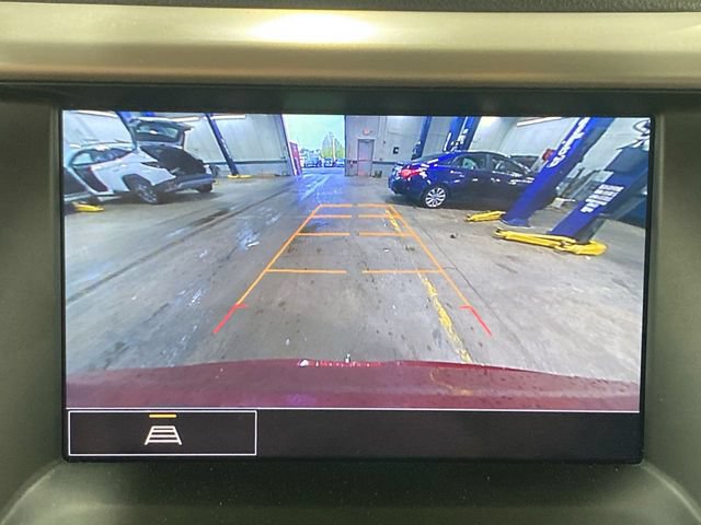 Used 2023 GMC Acadia Denali FWD image 15