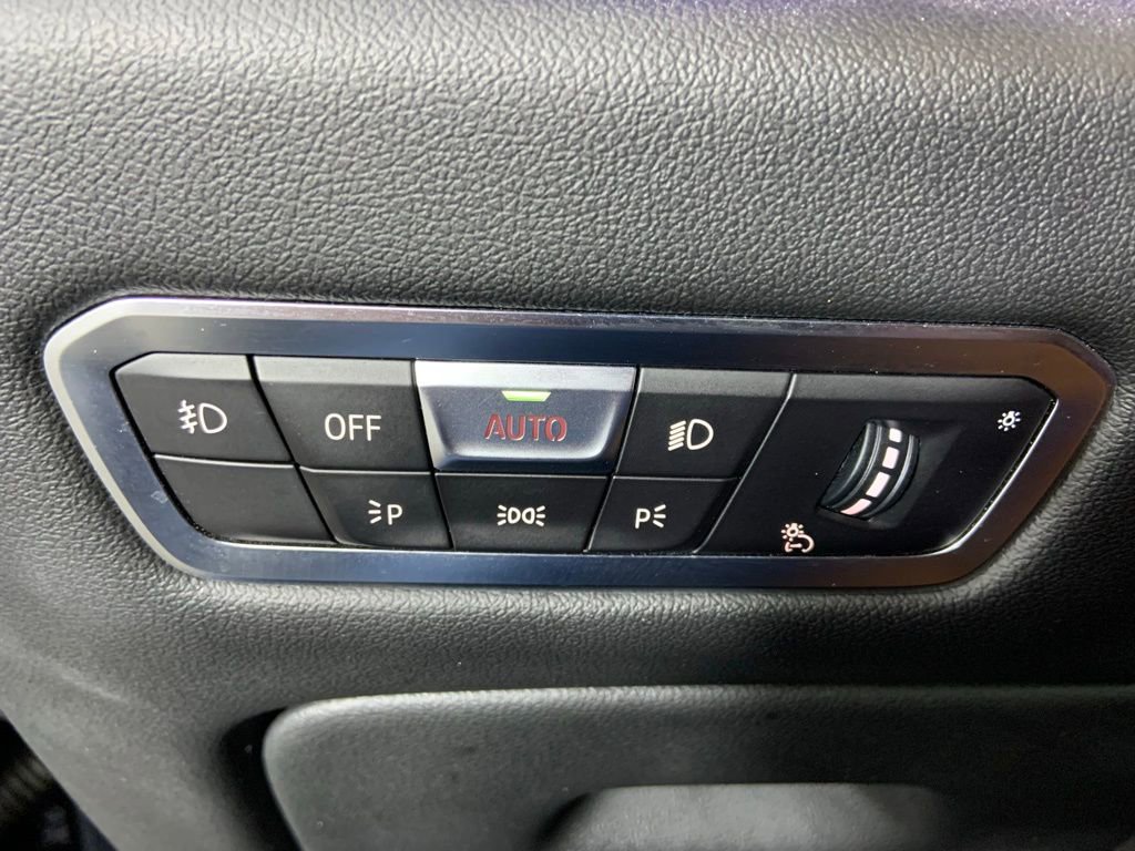 Used 2019 BMW X5 xDrive40i w/ Convenience Package AWD/4WD image 9