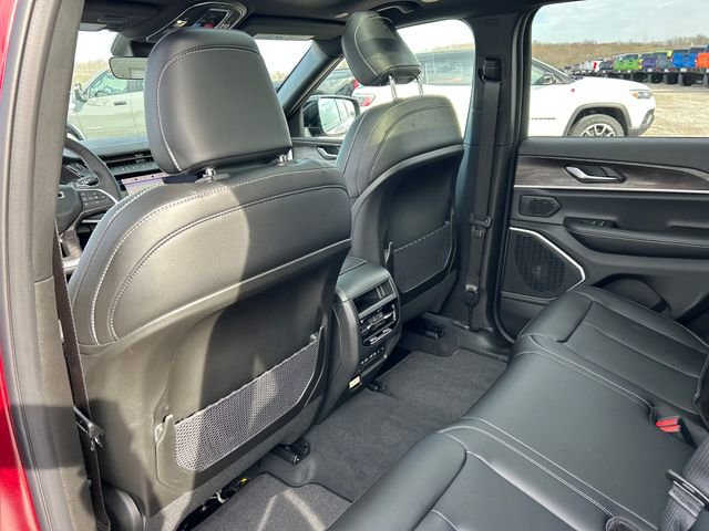 New 2026 Jeep Grand Cherokee Limited image 41