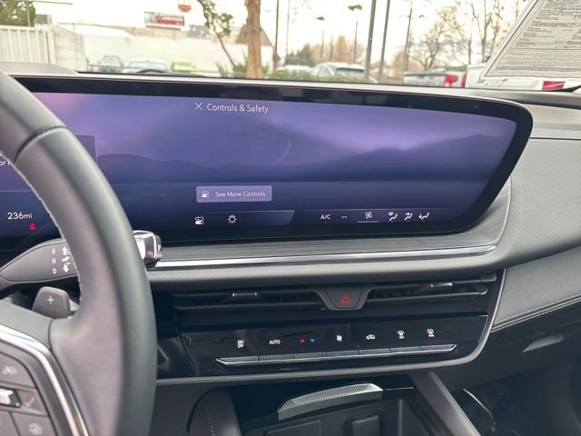 Certified 2025 Buick Envision Preferred image 15