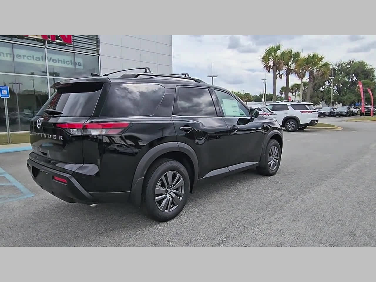New 2026 Nissan Pathfinder SV FWD image 32