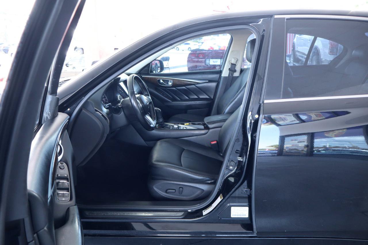 Used 2018 INFINITI Q50 Luxe RWD image 15