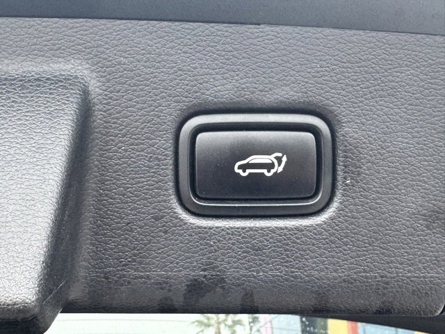 Used 2022 Kia Telluride SX w/ SX Prestige Package image 10