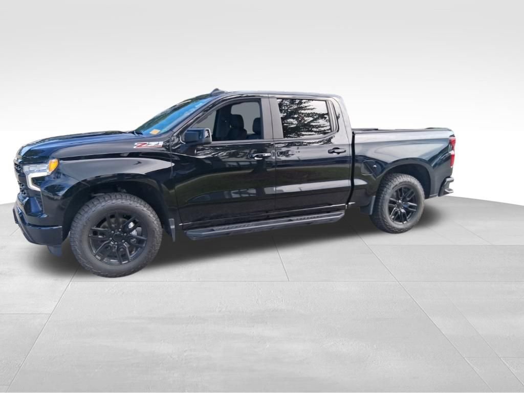 Used 2023 Chevrolet Silverado 1500 RST AWD/4WD image 2
