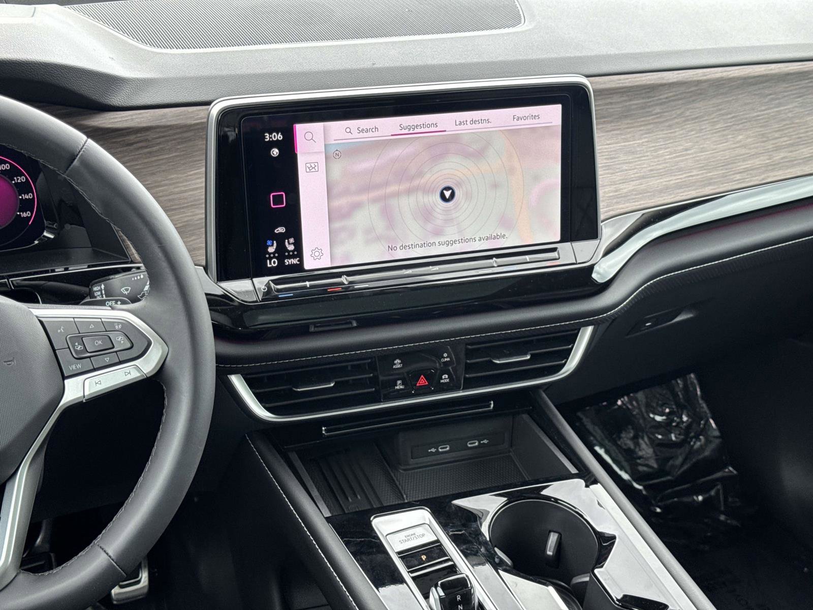 New 2026 Volkswagen Atlas SEL Premium R-Line image 10