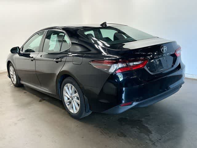 Used 2022 Toyota Camry LE FWD image 20
