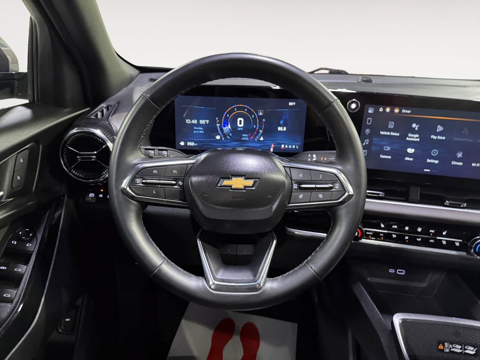 Used 2025 Chevrolet Equinox LT w/ Convenience Package II FWD image 19