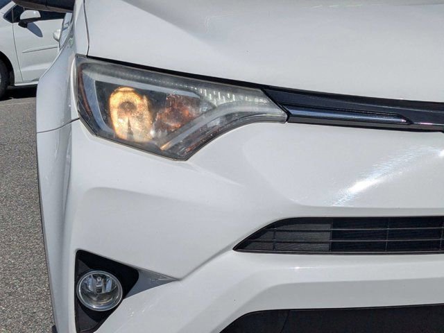 Used 2017 Toyota RAV4 XLE FWD image 9