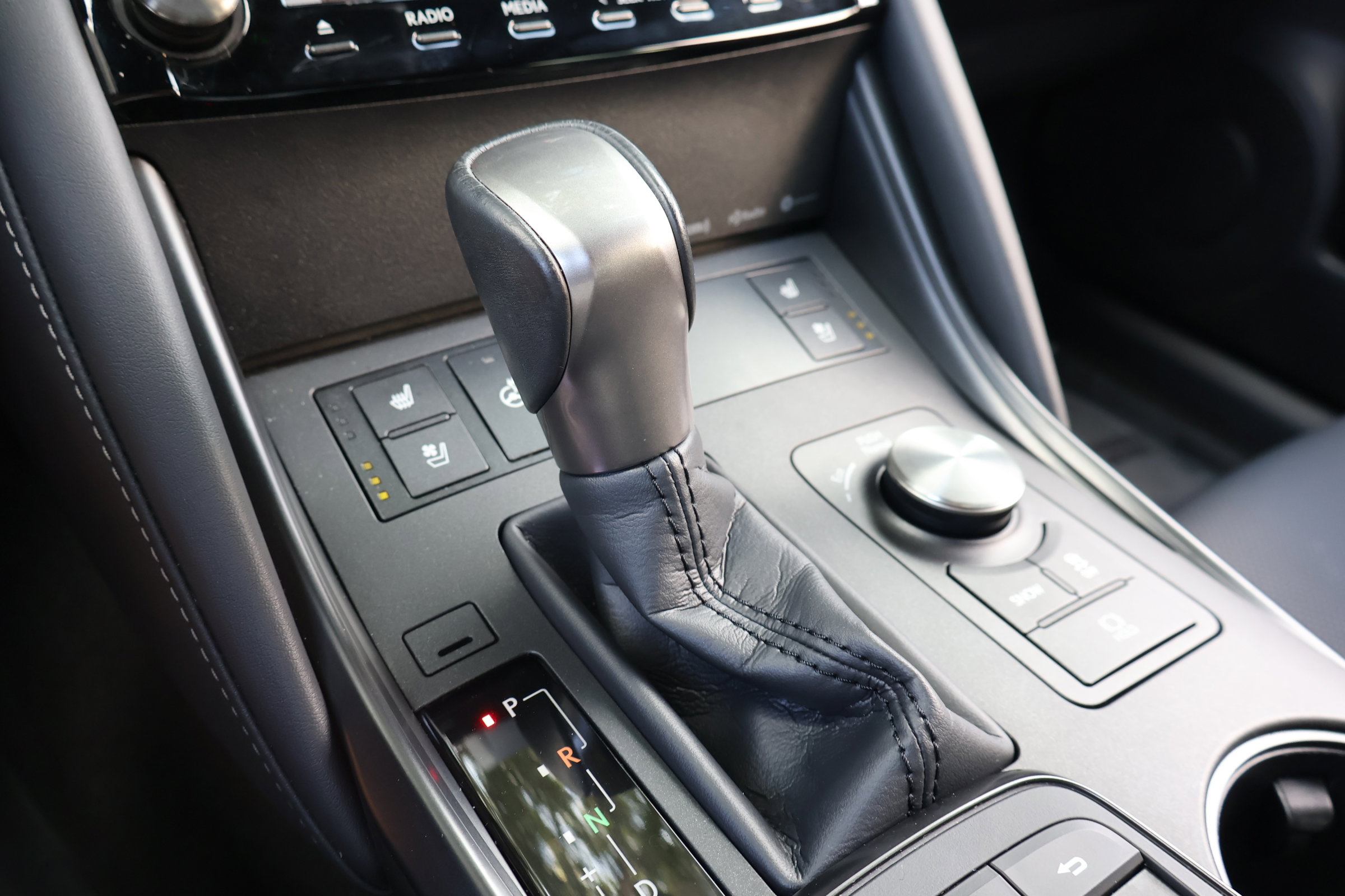 Used 2024 Lexus IS 300 w/ Premium Package image 28