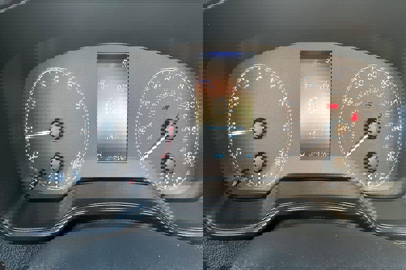 Used 2023 Toyota Corolla SE w/ SE Premium Package image 19