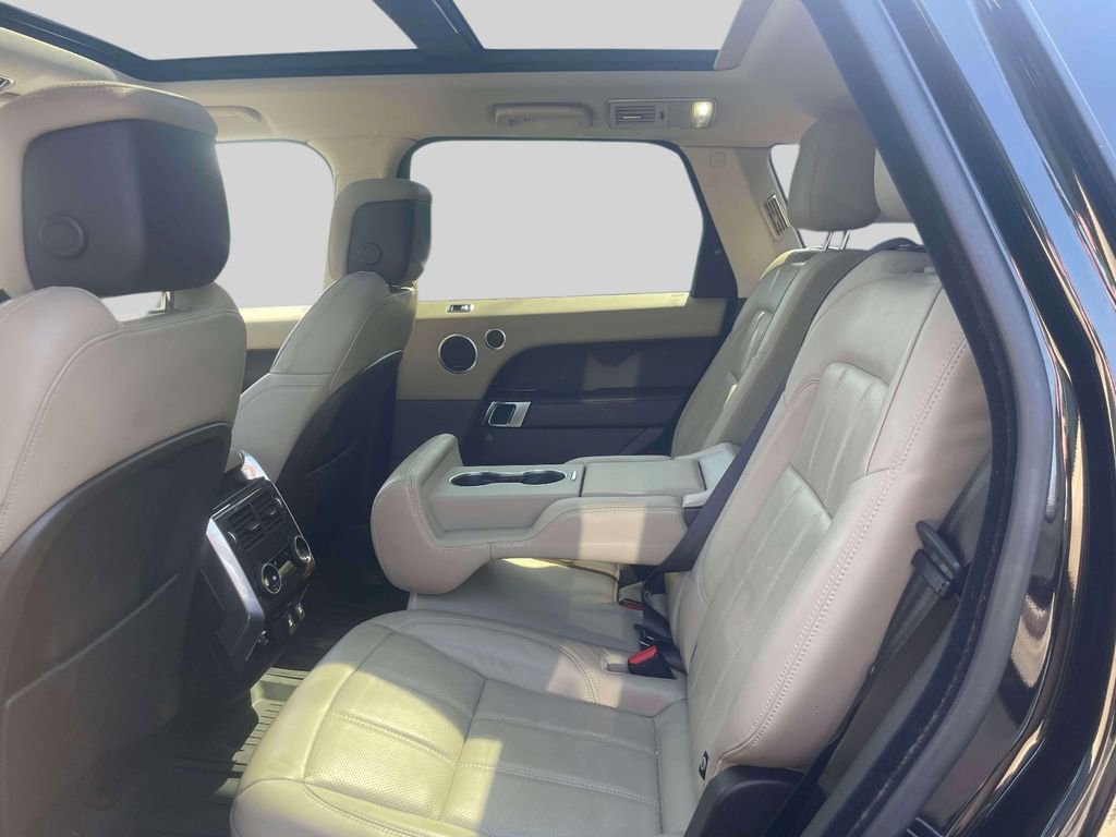 Used 2018 Land Rover Range Rover Sport HSE AWD/4WD image 11