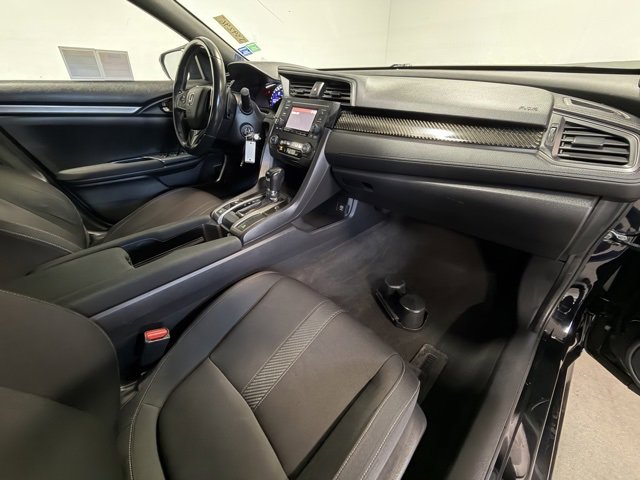 Used 2018 Honda Civic Sport image 9