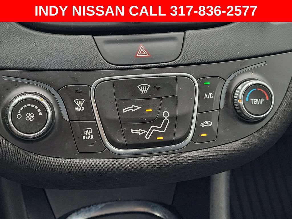 Used 2016 Chevrolet Malibu LT FWD image 25