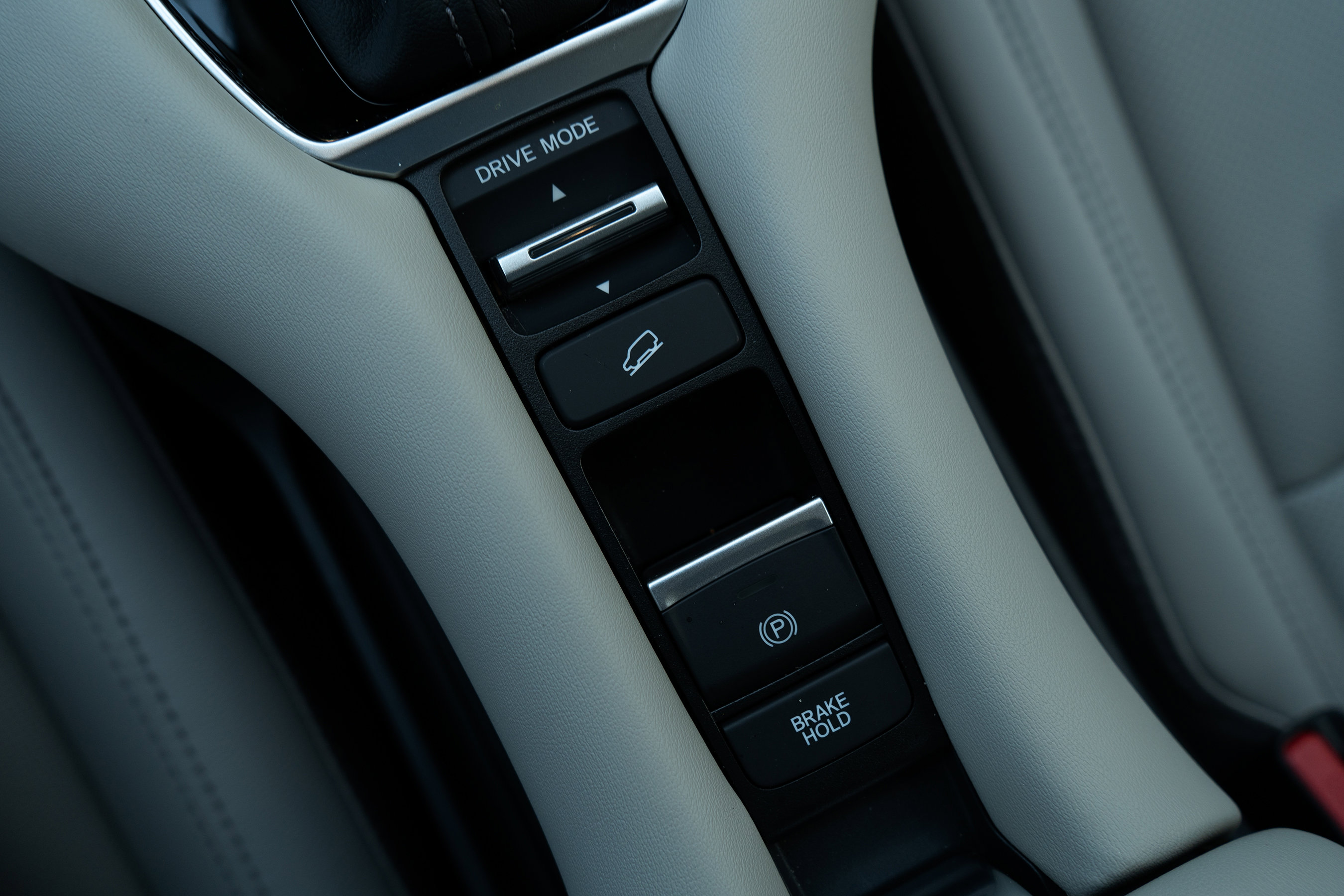 Used 2026 Honda HR-V EX-L image 28