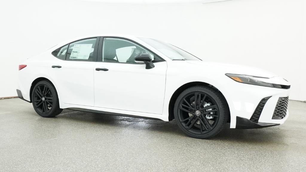 New 2026 Toyota Camry Hybrid FWD image 28