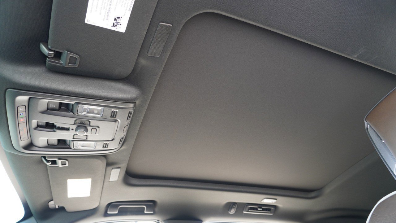 Used 2025 GMC Yukon Denali Ultimate image 30