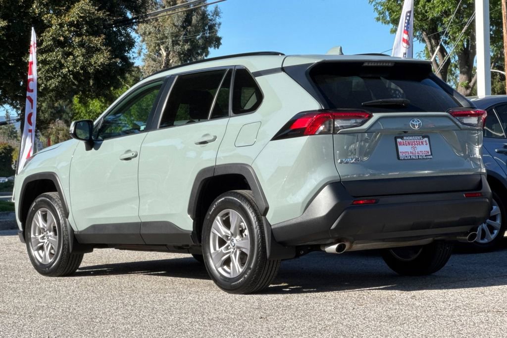 Certified 2023 Toyota RAV4 XLE w/ Convenience Package image 5
