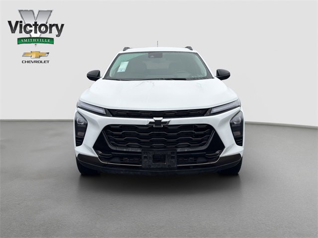 Used 2025 Chevrolet Trax ACTIV w/ Driver Confidence Package image 2