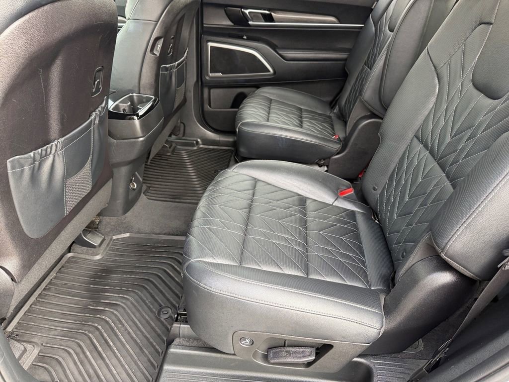 Used 2023 Kia Telluride EX X-Line image 12
