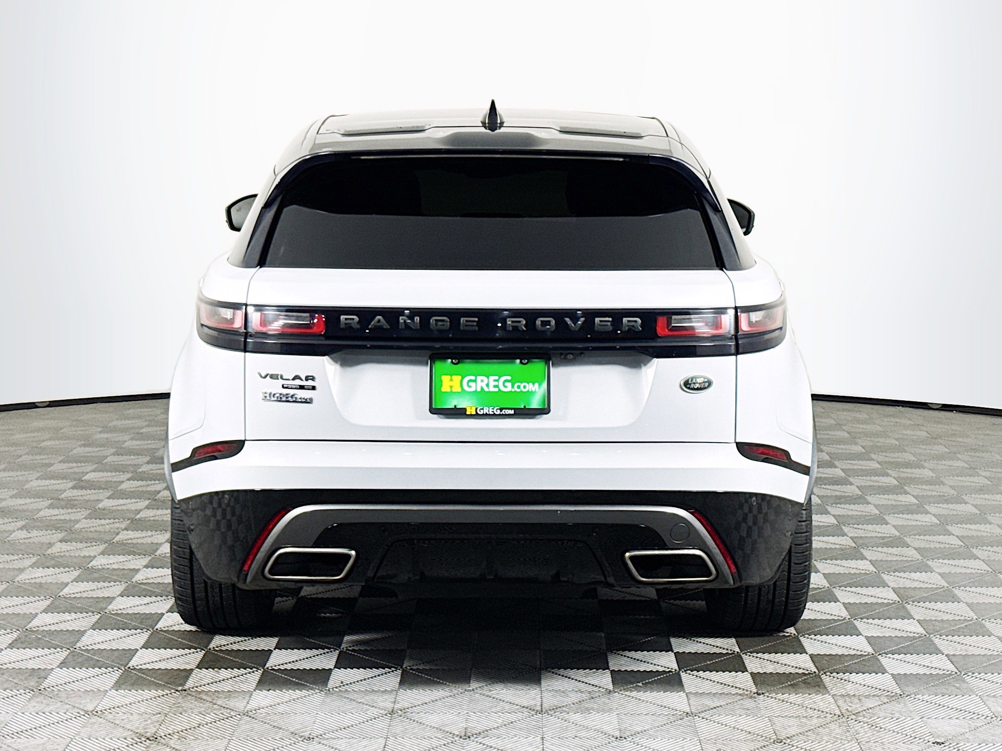 Used 2018 Land Rover Range Rover Velar R-Dynamic SE image 8
