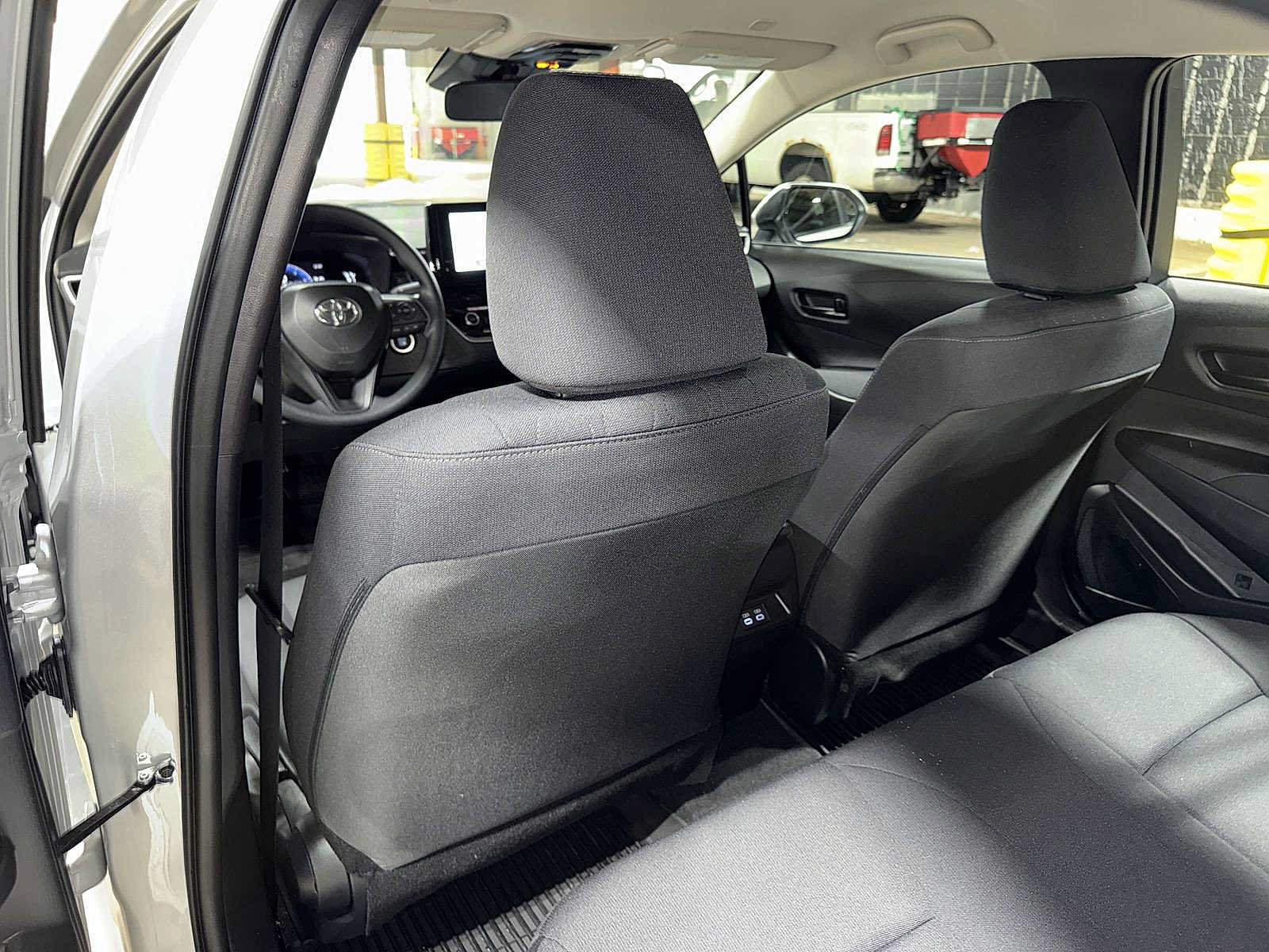 Used 2026 Toyota Corolla LE w/ LE Premium Package FWD image 26