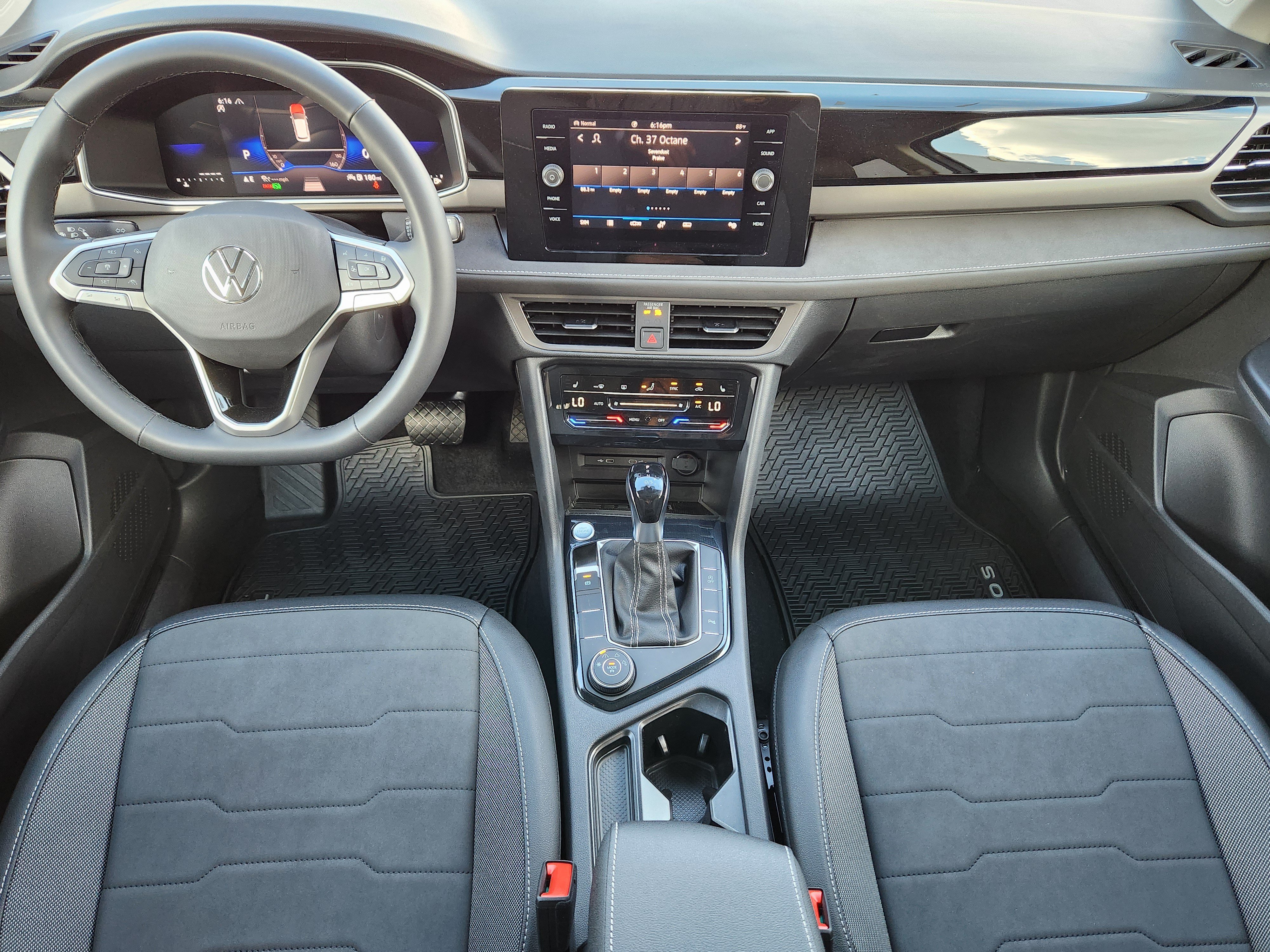 New 2026 Volkswagen Taos SE AWD/4WD image 20