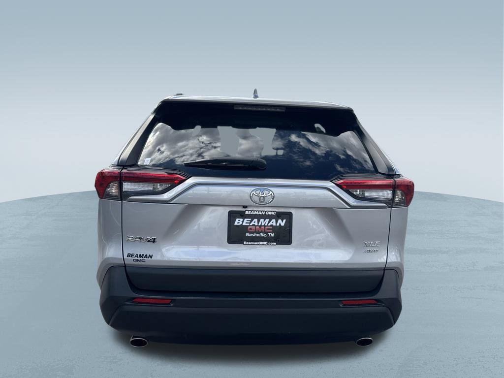 Used 2024 Toyota RAV4 XLE AWD/4WD image 7