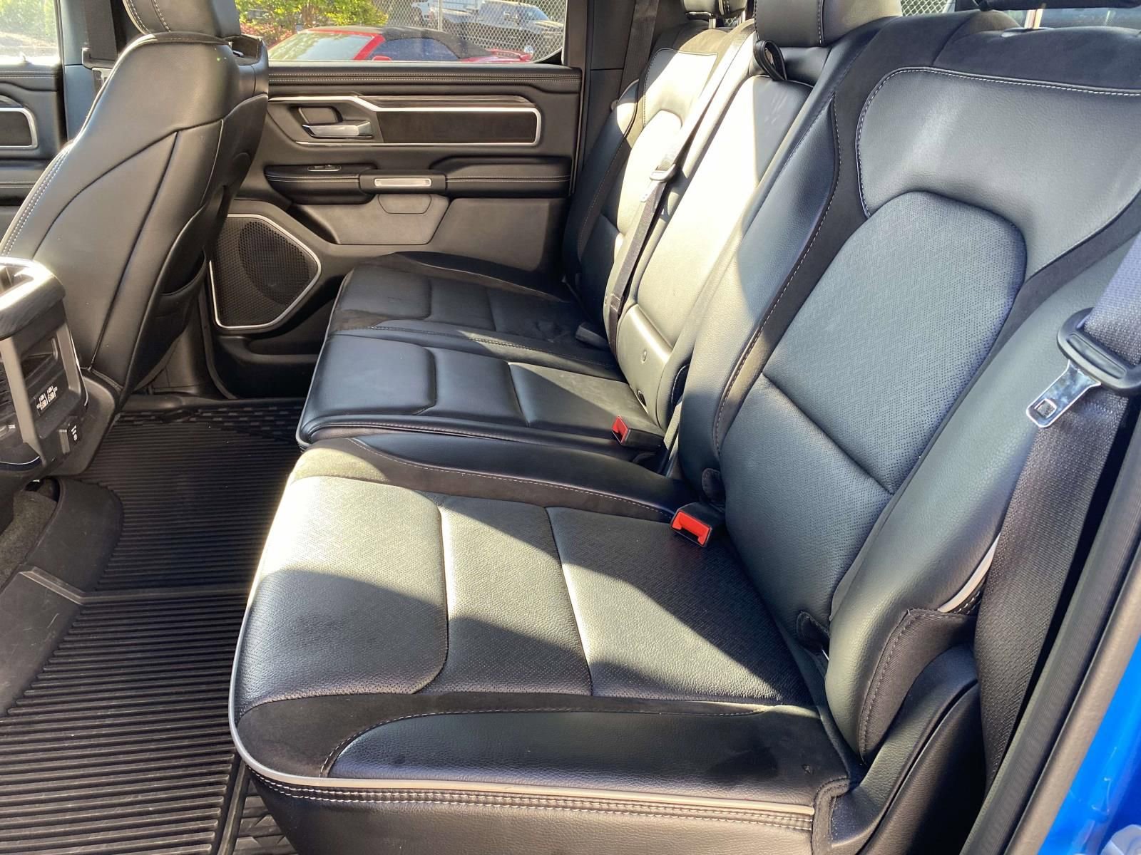 Used 2023 RAM 1500 Laramie AWD/4WD image 12