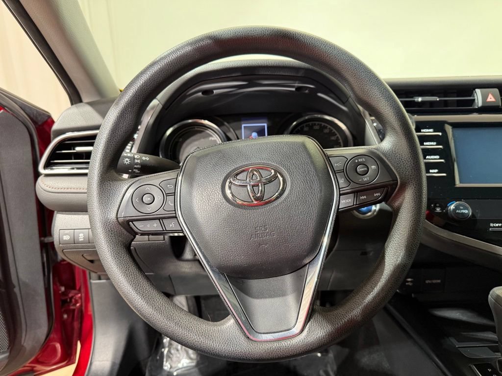 Used 2019 Toyota Camry LE FWD image 20
