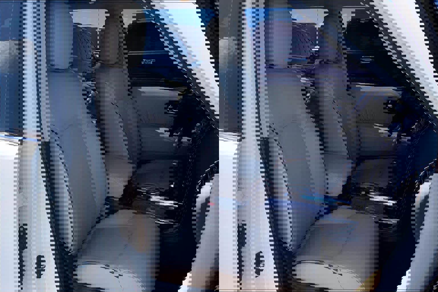 Used 2018 Nissan Armada SL w/ Premium Package image 9