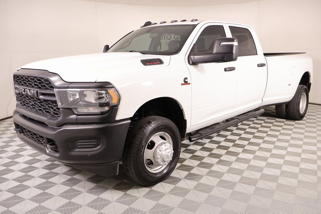Used 2024 RAM 3500 Tradesman image 9