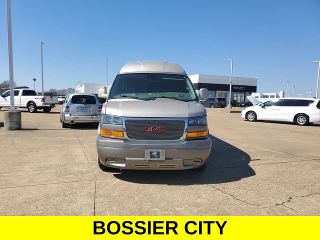 Used 2022 GMC Savana 2500 Extended w/ Enhanced Convenience Package RWD image 2