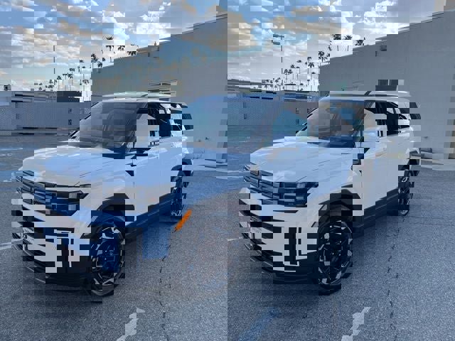 New 2026 Hyundai Santa Fe SE image 2