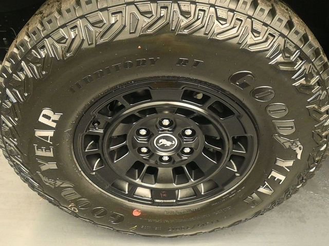 New 2026 Ford Bronco Badlands image 15