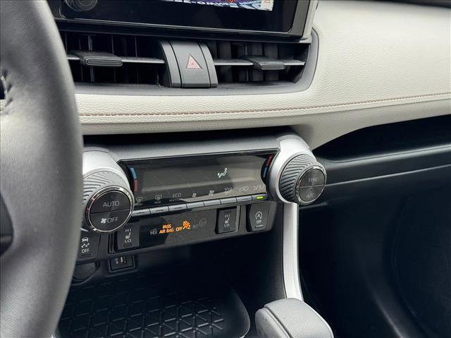 Certified 2025 Toyota RAV4 XLE w/ Convenience Package image 15