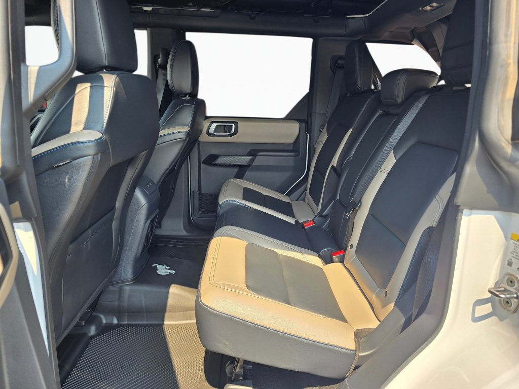 Used 2024 Ford Bronco Wildtrak AWD/4WD image 17