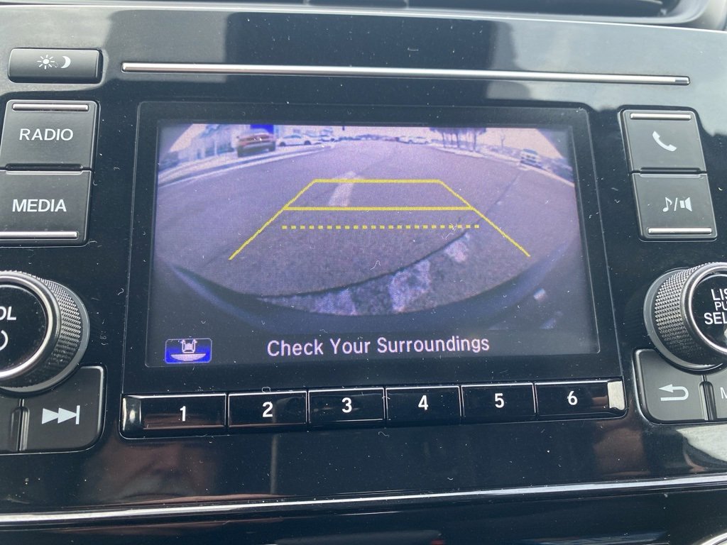 Used 2020 Honda CR-V LX image 31