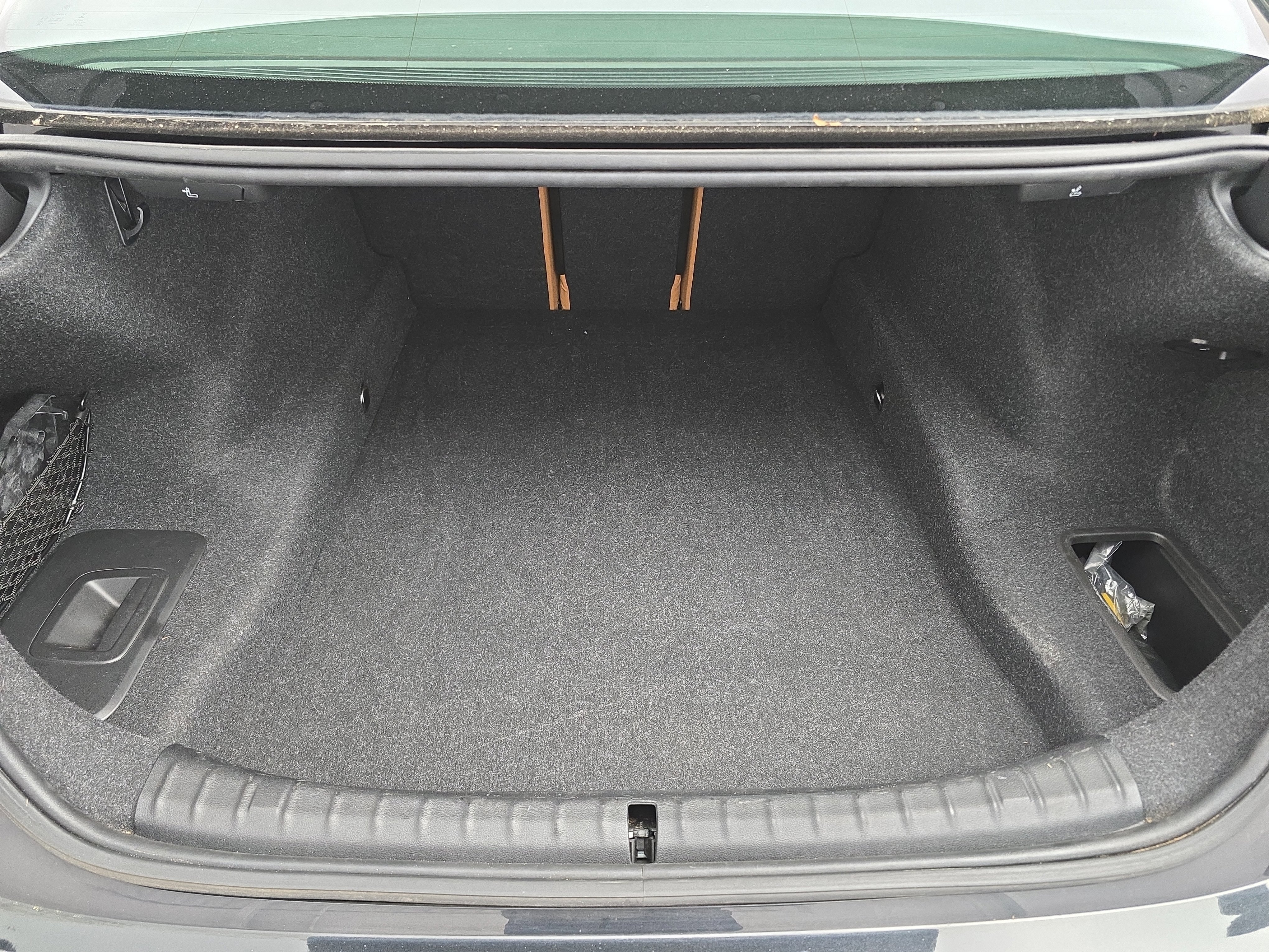 Used 2021 BMW 540i w/ Premium Package image 12