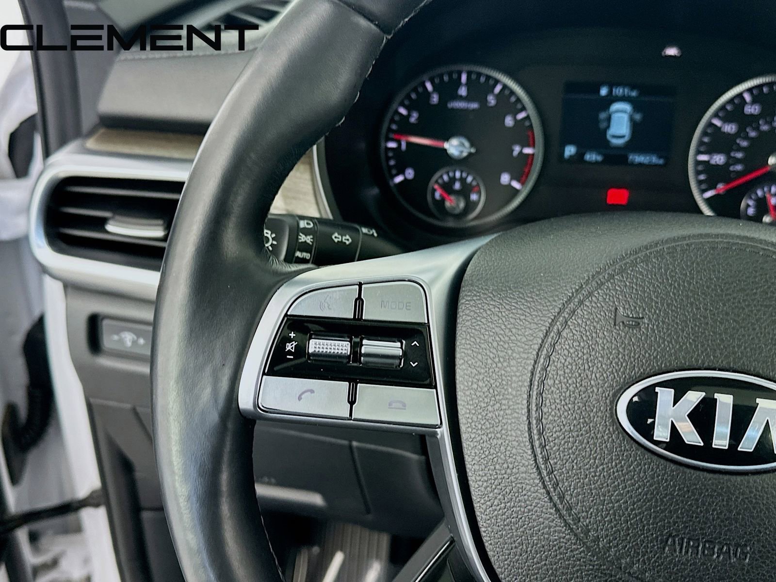 Used 2021 Kia Telluride EX w/ Towing Package image 15