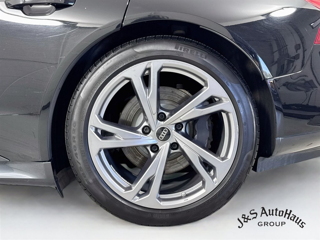 Used 2023 Audi e-tron GT Premium Plus AWD/4WD image 40