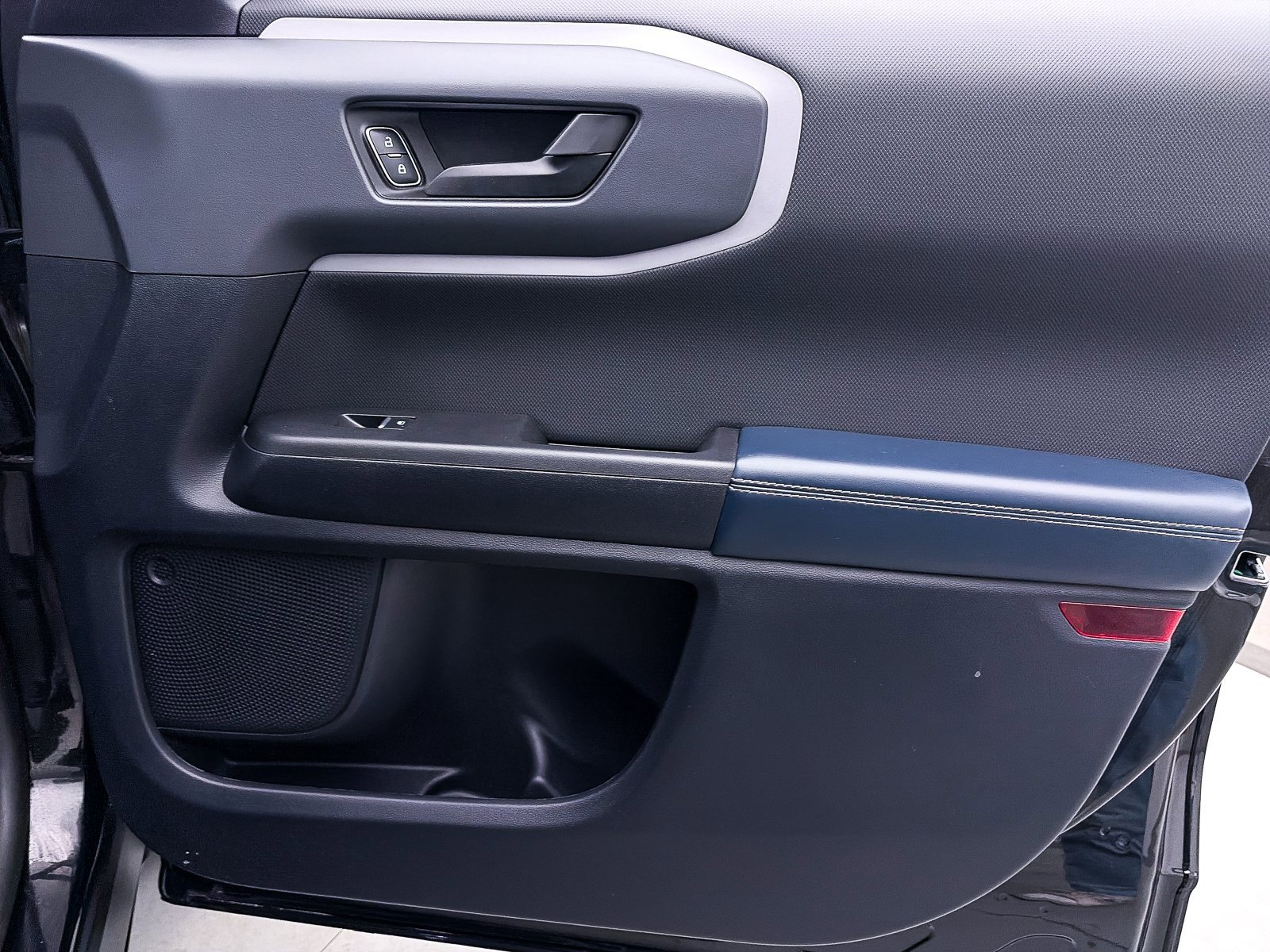 Used 2023 Ford Bronco Sport Outer Banks image 34