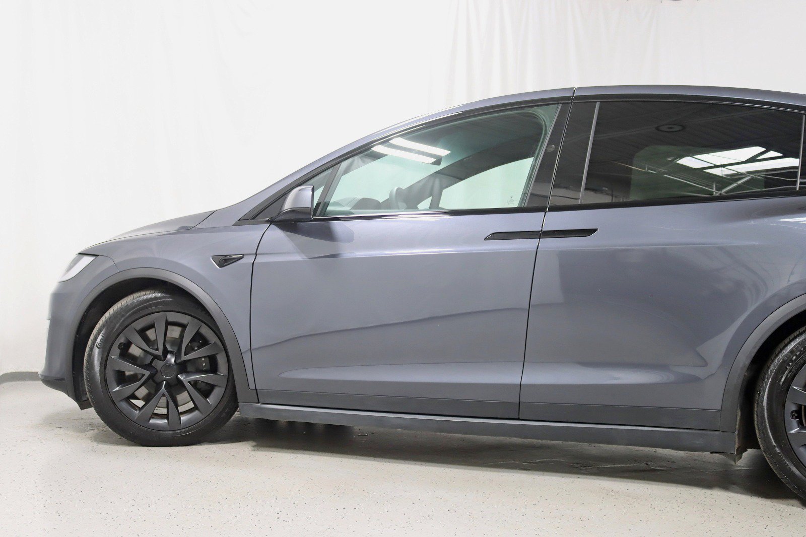 Used 2023 Tesla Model X AWD/4WD image 12