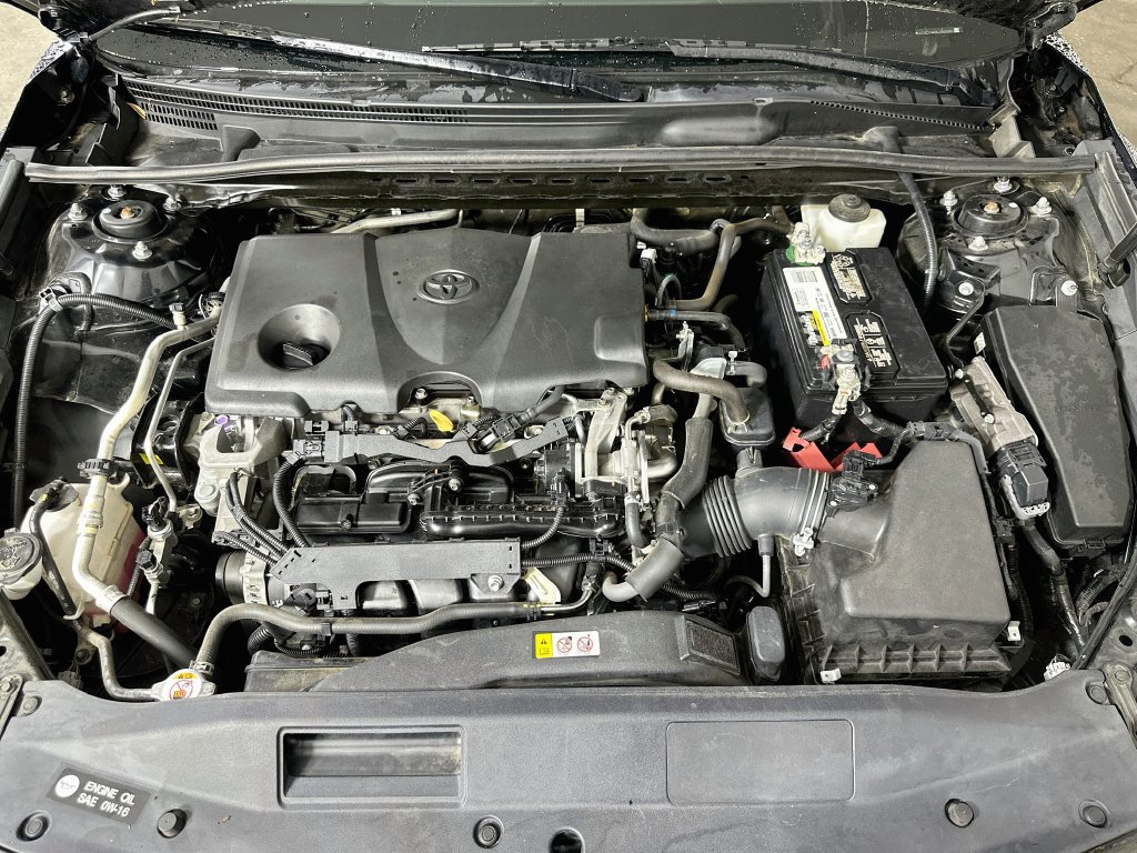 Used 2020 Toyota Camry LE FWD image 10