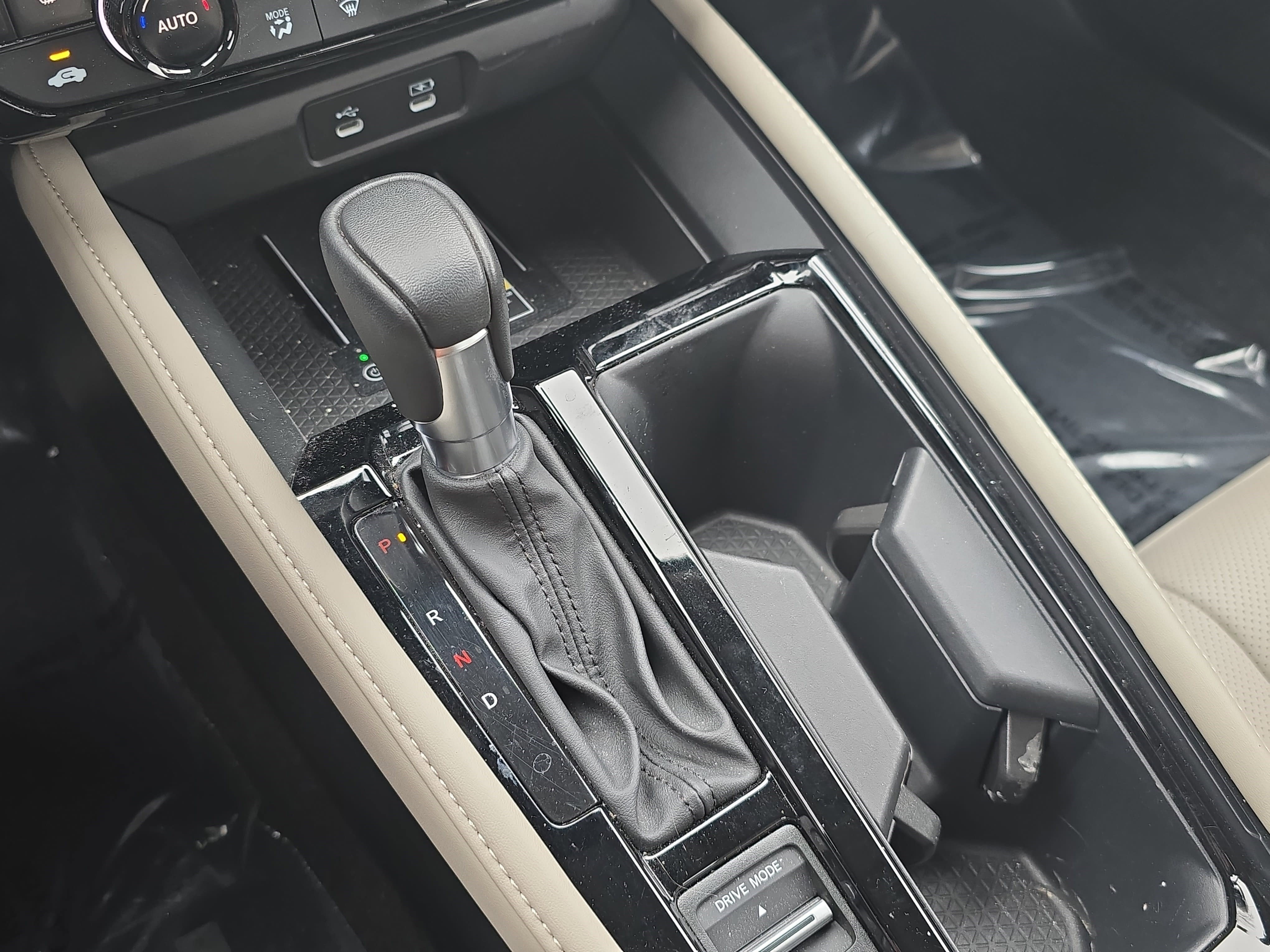 Used 2023 Honda Accord Touring image 25