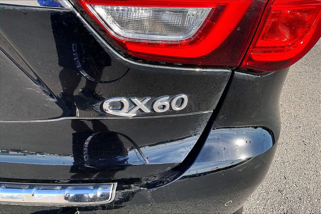 Used 2016 INFINITI QX60 Base w/ Premium Plus Package image 31