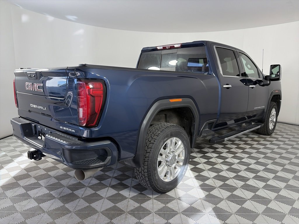 Used 2020 GMC Sierra 3500 Denali w/ Denali Ultimate Package image 7