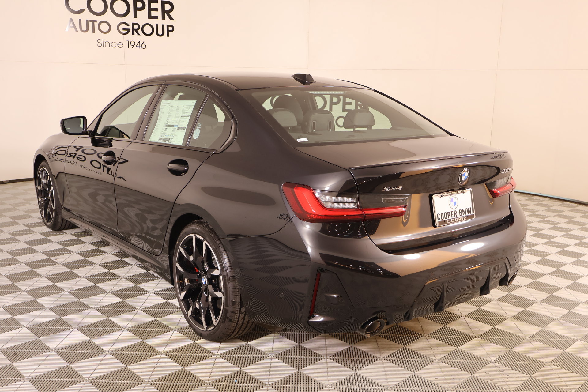 New 2026 BMW 330i xDrive Sedan w/ M Sport Package AWD/4WD image 23